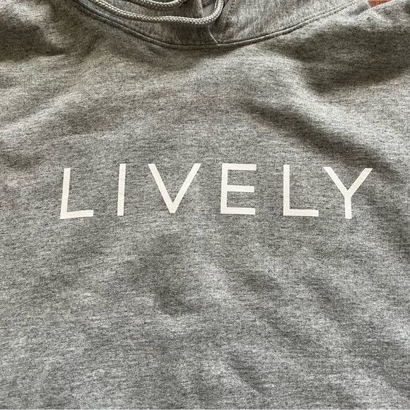 NWT Lively Hoodie Sweatshirt - size MEDIUM - Picture 4 of 6